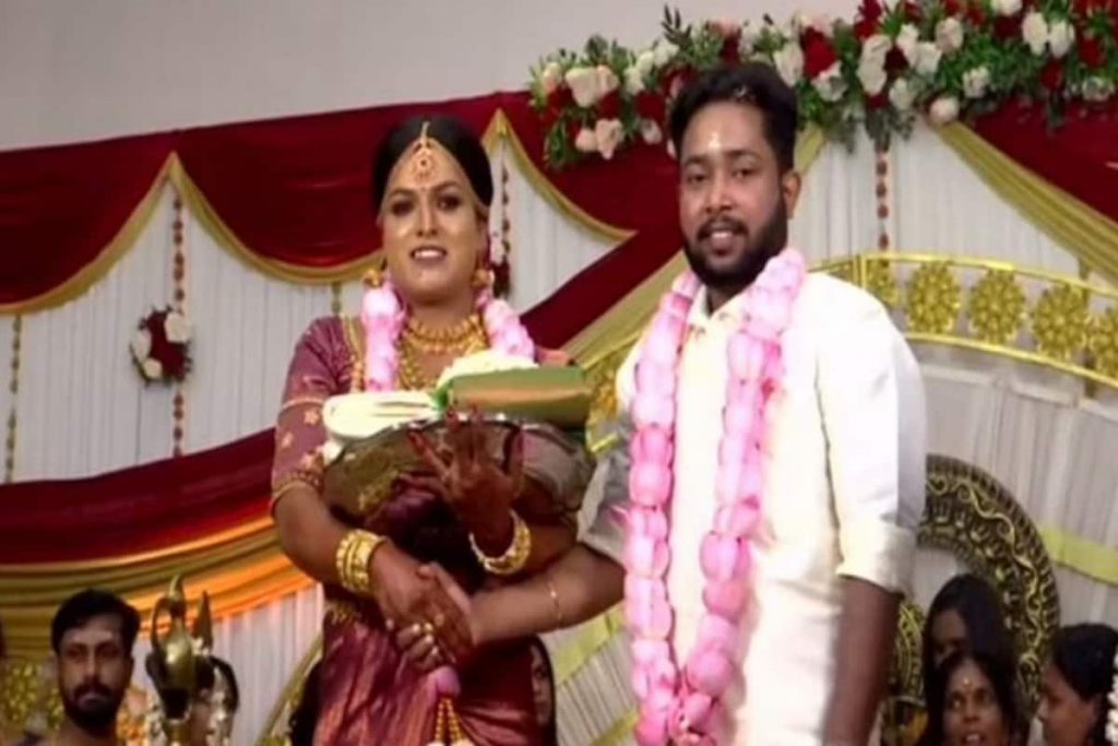 Transgender Marriage প্রেমদিবসেই সাতপাকে বাঁধা পড়লেন রূপান্তরকামী যুগল Kerala Transgender